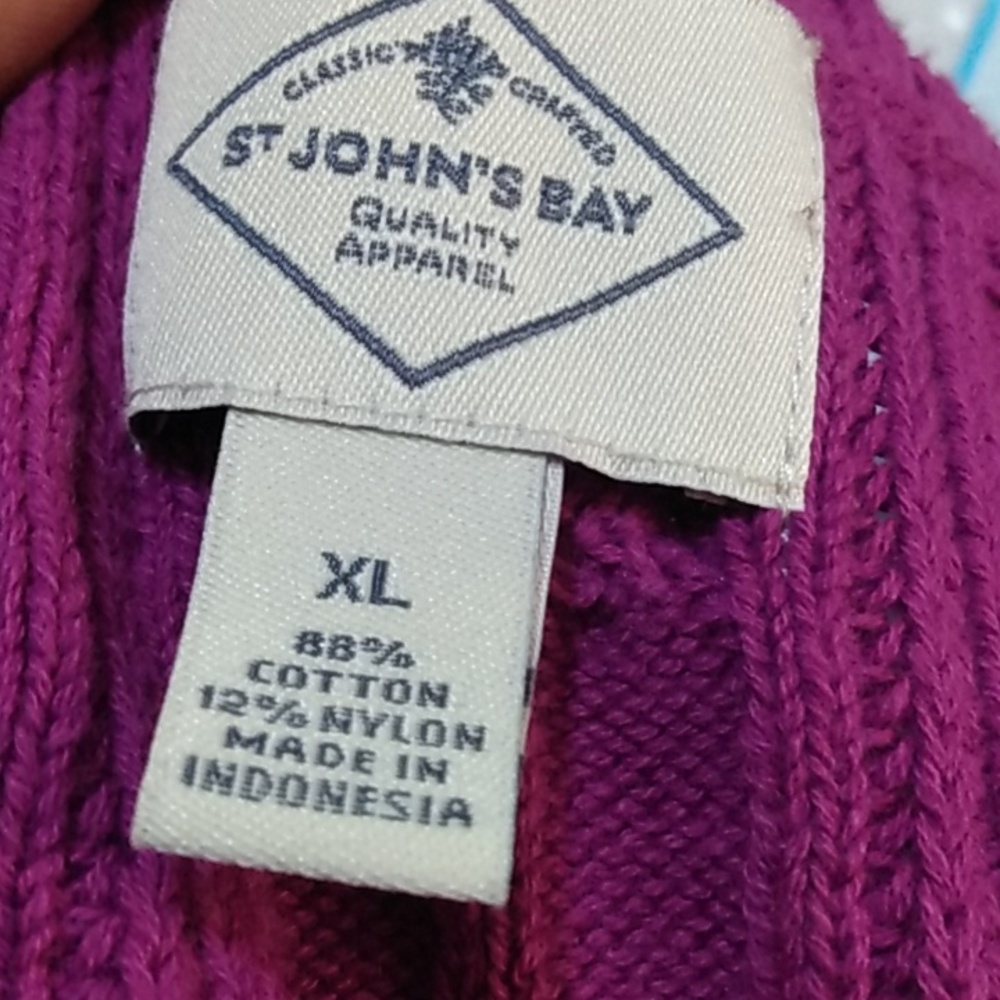 Women's V-Neck Cable Knit Sweater Purplish- Pink, NWT - Picture 4 of 5
